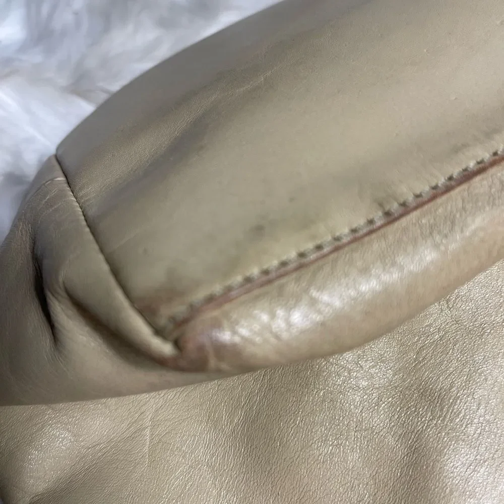 Badgley Mischka leather Beige extra large Satchel gold tone& brown stitch accent